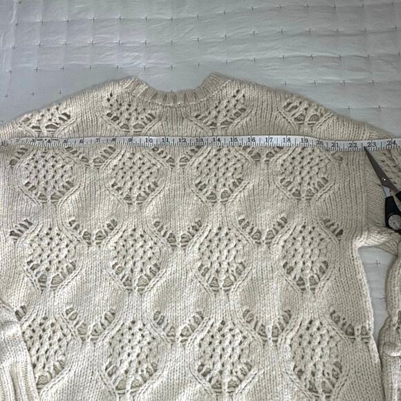 American Eagle Textured Loose Knit Pointelle Sweater Women's XS | Ivory Wool - Picture 8 of 10